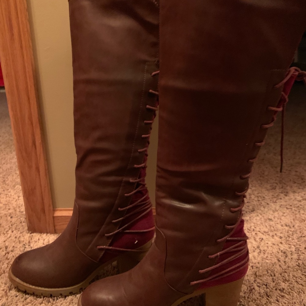 Maroon tall boots laced up back